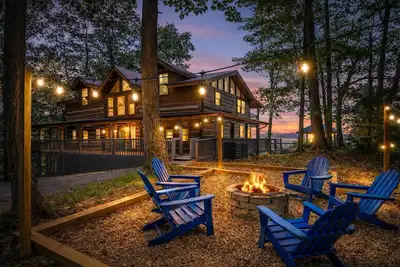 Image de Smoky Mtn Views, Fire Pit & Bear Sightings-Oh My!