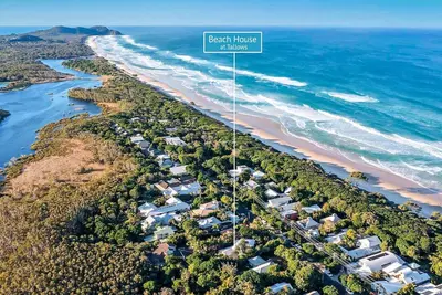 Image de Beach House at Tallows - pet-friendly 4 Br retreat