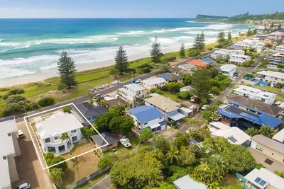 Image de Serendipity - 4 Br beachfront Lennox Head home