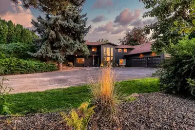 Image de 5b/4bath w/ Hot tub in Walla Walla Valley!