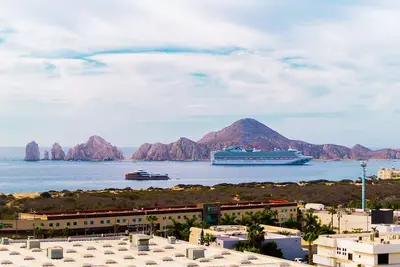 Image de Fabulous Cabo condo with amazing view of lands end!