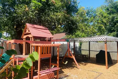 Image de Downtown Sarasota Florida Vacation Rental 3br/2ba House, Near Beaches, Pets Ok