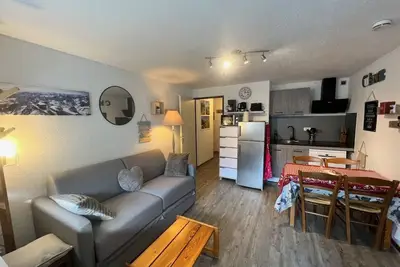 Image de Appartement T2 4 pers centre Saint Lary Village Parking