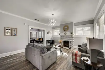 Image de Beautiful 1930s Mineral Wells Home, Near Downtown!