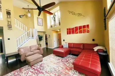 Image de Clean, Comfortable Stress Relief house in Austin