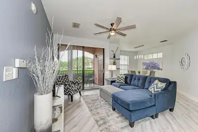 Image de Chic Modern, Serenata!