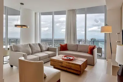 Image de Top Floor Beachfront Hotel / 1b OceanView Hyde Resort