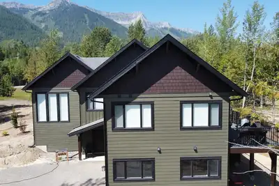 Image de Gorgeous 6 Bedroom with 2 Hot Tubs