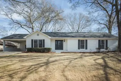 Image de Cozy Home by University with Zero cleaning fee!
