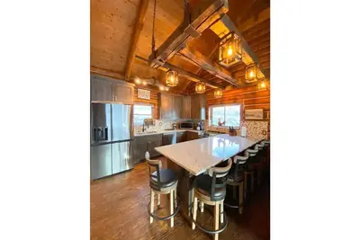 Image de Beautiful Private Luxury Cabin with Hot Tub