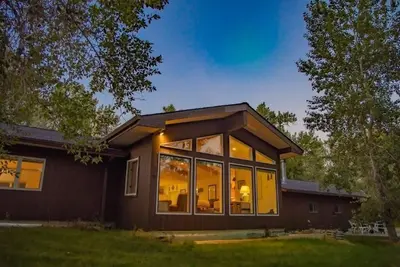 Image de Find Tranquility in Rural Montana