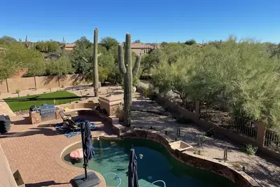 Image de Amazing Cave Creek Get Away with Pool and Hot Tub