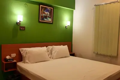 Image de Remarkable Diamond Apartment Dha Defense Karachi