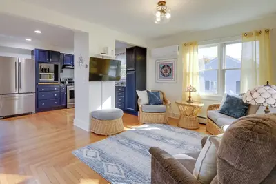 Image de Cozy Historic Wakefield Home Close to Beaches