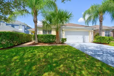 Image de Villa in Private Golf Community Near Disney and Legoland