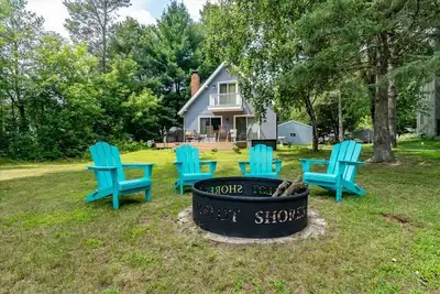 Image de Lake Camelot Home With Pontoon Rental, Minutes From Sand Valley Golf Resort - Pet Friendly