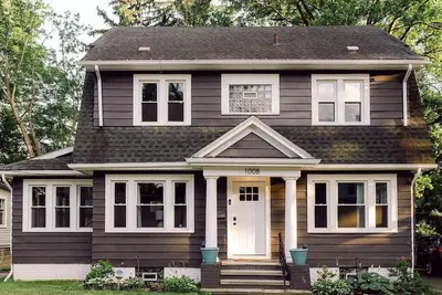 Image de The 1920’s Dutch Colonial - Highland Square