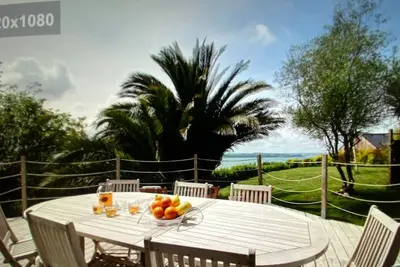 Image de pleine vue mer un coin de paradis