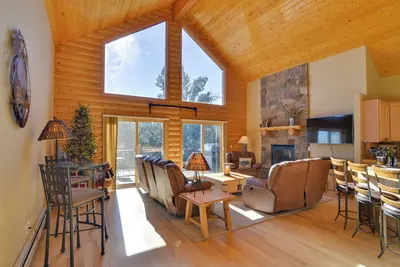 Image de 24-0224 Fairplay Cabin w/ Mountain Views!
