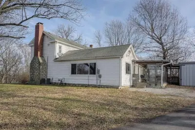 Image de The Farmhouse in a Quiet Location Near the Metro