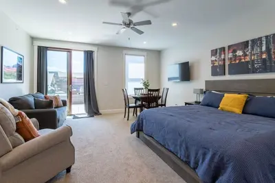 Image de Mad Moose Retreat: Gorgeous Condo by Grand Lake!
