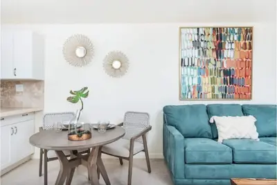 Sophisticated Beach Condo-Ocean View-Sapphire