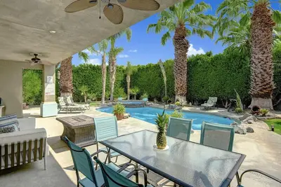 Image de Palm Springs Desert Resort with Private Salt Pool