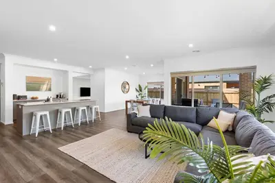 Image de City & Surf Getaway - Luxe, Spacious, Sleeps 12