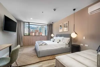 Image de Go Living 1111 · Stylish Loft apt, city view & Ac with coworking