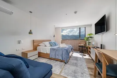 Image de Go Living 1315 · 13th floor Loft with Kitchenette Ac and coworking