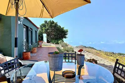 Image de Casa El Topo, panoramic views, fireplace and barbecue in Puntagorda, La Palma
