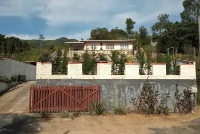 Image de House with pool
