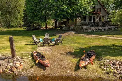 Image de Cozy Home On Protected Marina With Guest House & Game Room