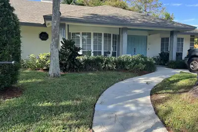 3 Bedroom house minutes from Wef and Polo grounds
