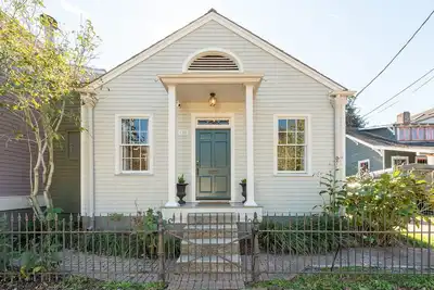 Image de Family Friendly 3 Bedroom near French Quarter with Private Off street parking
