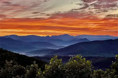 Image de Almost Heaven - Mountain views beyond compare!