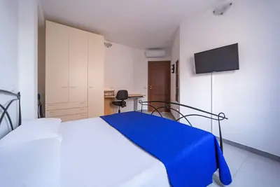 Image de Neverland Holiday Apartment 80sqm with Terrace La Maddalena Sardinia