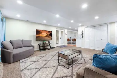 Image de Private\/clean guest suite, bath, kitchen & laundry