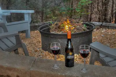 Image de Romantic Mountain Cabin Near Blue Ridge with Hot Tub, Fireplace, Paved Road