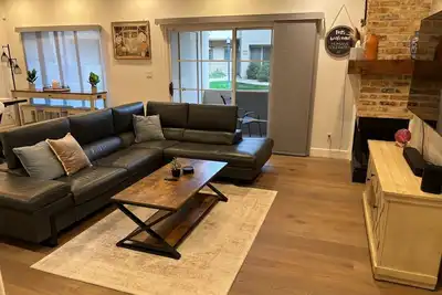 Image de Renovated in heart of Scottsdale. Near Tpc/stadiums! All new bedding/linens!