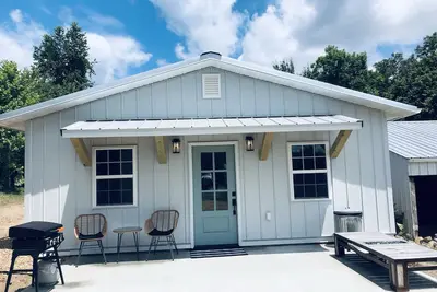 Image de River Home& 15 acres with your own beach next to Hodgson Mill.