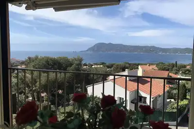 Image de Vue Mer de face, Contemporain, Piscine. . .