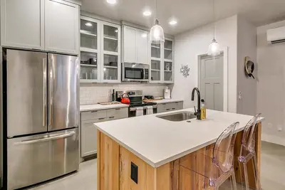 Image de Cute home in coveted Wheeler Community