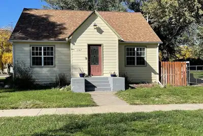 Image de Come stay at Suzie's House! <br>Spacious Family-Friendly 4-Bedroom Home