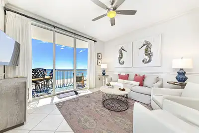 Image de Spanish Key 507 | Steps from Flora Bama | Oceanfront Condo | Pools, Hot Tub, Gym & More!