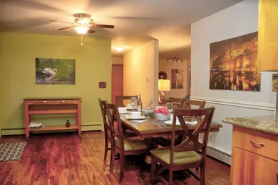 Image de Tartan Tango - 2br family rambler near Tumwater Hs - low fees