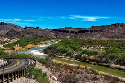 Image de Comfort and Convenience! Near Tgr Exotics Wildlife and Geronimo Adventure Park!