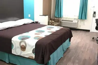 Image de Comfort and Convenience! Family-friendly Unit! Near Tgr Exotics Wildlife Park