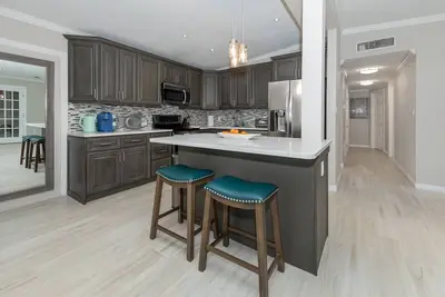 Image de Sunaire Terrace within minutes to Downtown Sarasota