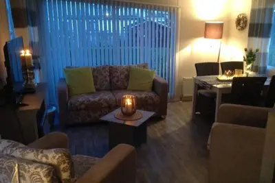 Image de Luxury chalet with 45 sqm - in the beautiful Recratiepark \"De Veerstal\"